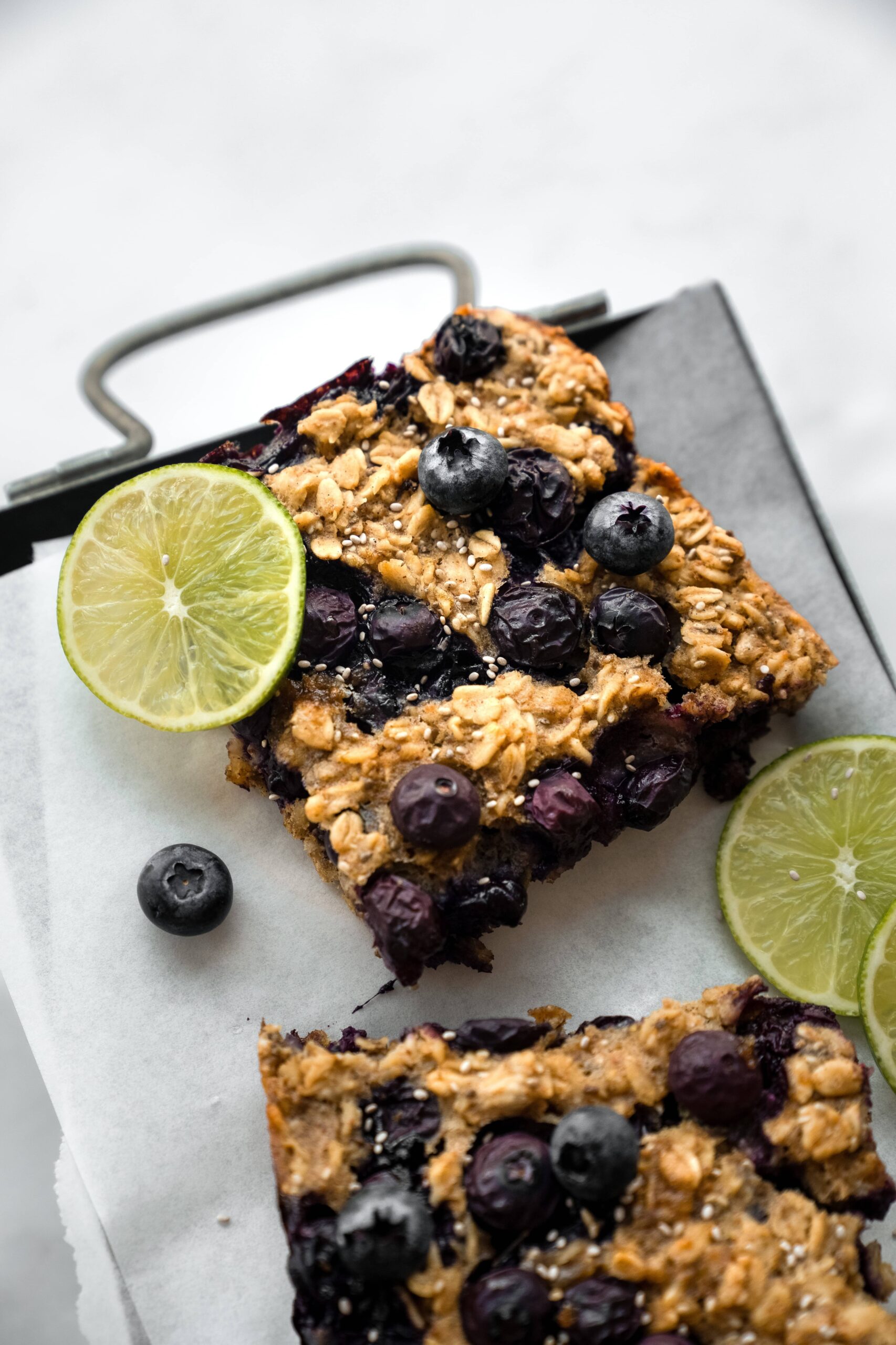 Barres tendres déjeuner protéinées aux bleuets